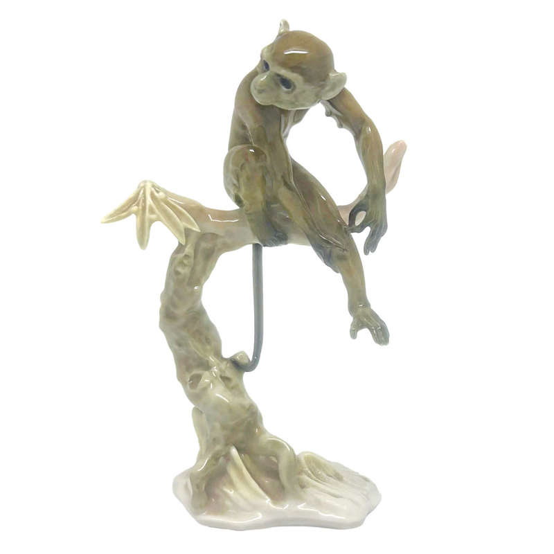 Hutschenreuther Selb Bavaria Monkey On A Tree