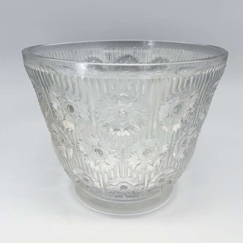 Rene Lalique Edelweiss Vase c1937