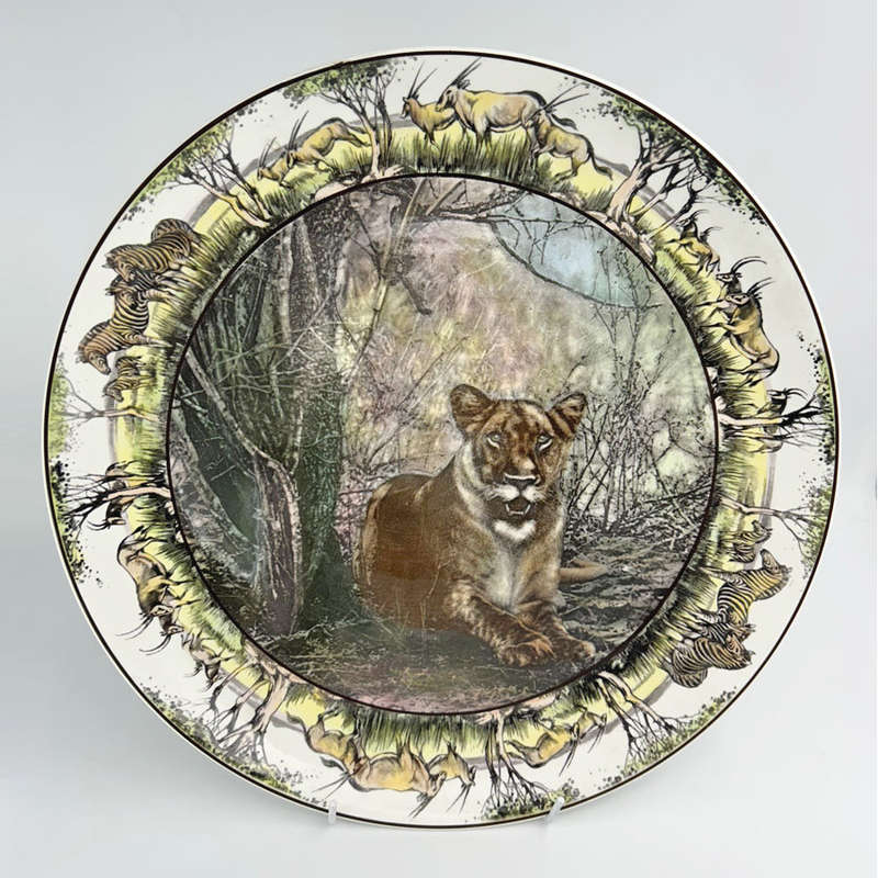 Royal Doulton African Game Reserve Lioness Charger