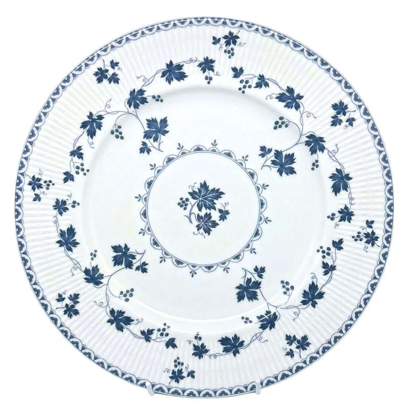 Royal Doulton Yorktown Main Plate 1013
