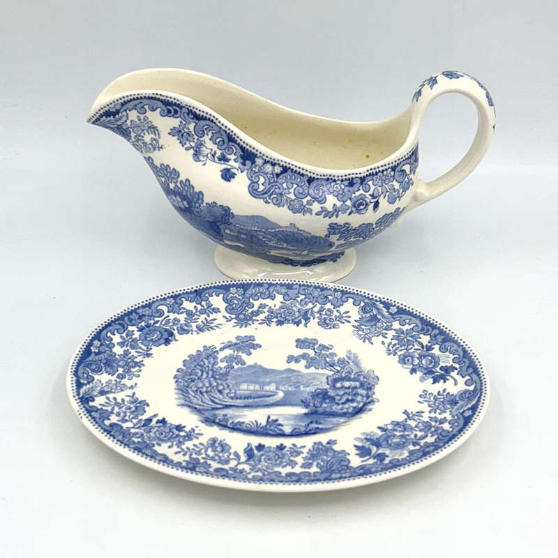 Spode Copeland Severn Sauce Boat On Stand