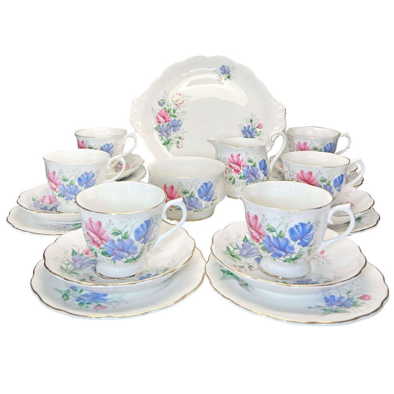 Royal Albert Sweet Pea Friendship 21 Piece Tea Service