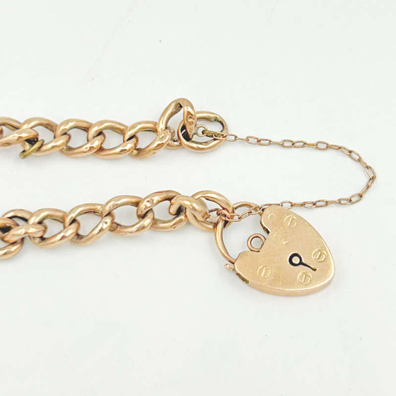 Victorian 9ct Gold Curb Chain Bracelet and Heart Padlock Clasp