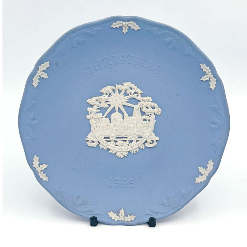 Wedgwood Christmas Plate 1995
