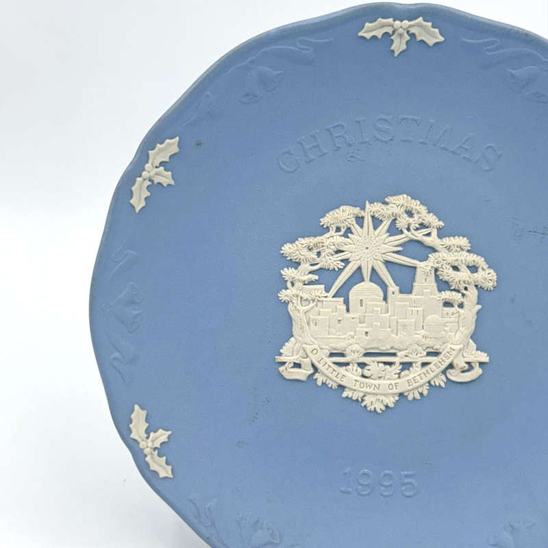 Wedgwood Christmas Plate 1995