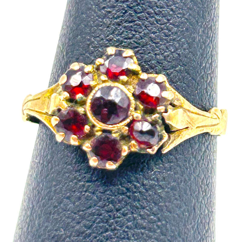 9ct Garnet Victorian Flower Ring