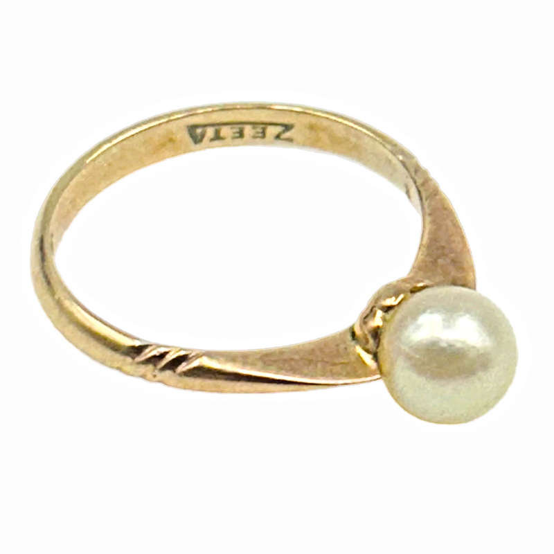 9Ct Gold Ring With Solitaire Pearl Zeeta