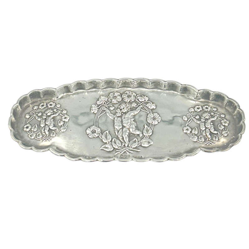Edwardian Chester Silver Cupid Scolloped Dish 1904