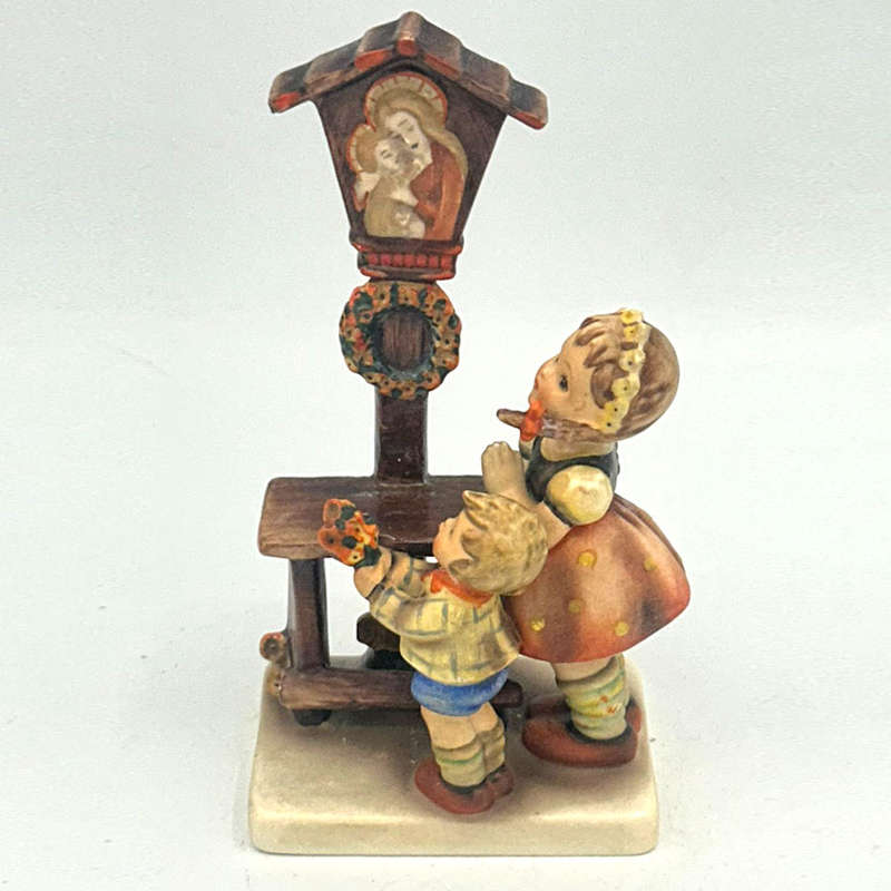 Hummel Figurine Adoration  23/1 TMK3