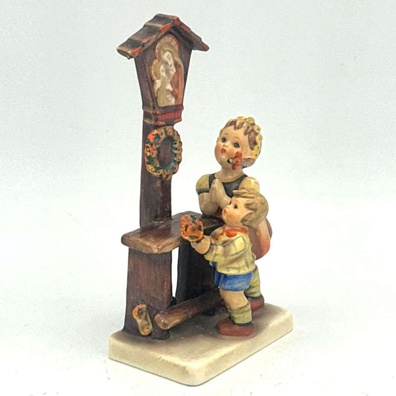 Hummel Figurine Adoration  23/1 TMK3