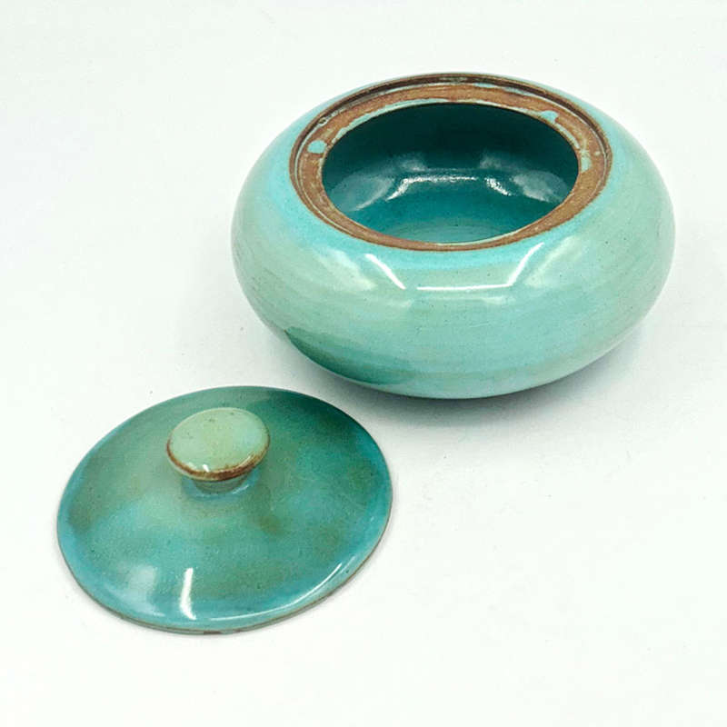 Linnware Green Glaze Bowl and Cover