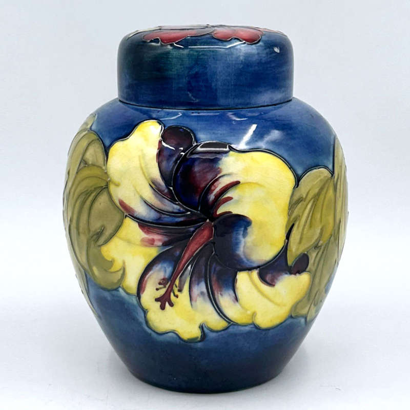 Moorcroft Hibiscus Pattern Ginger Jar And Cover C1970