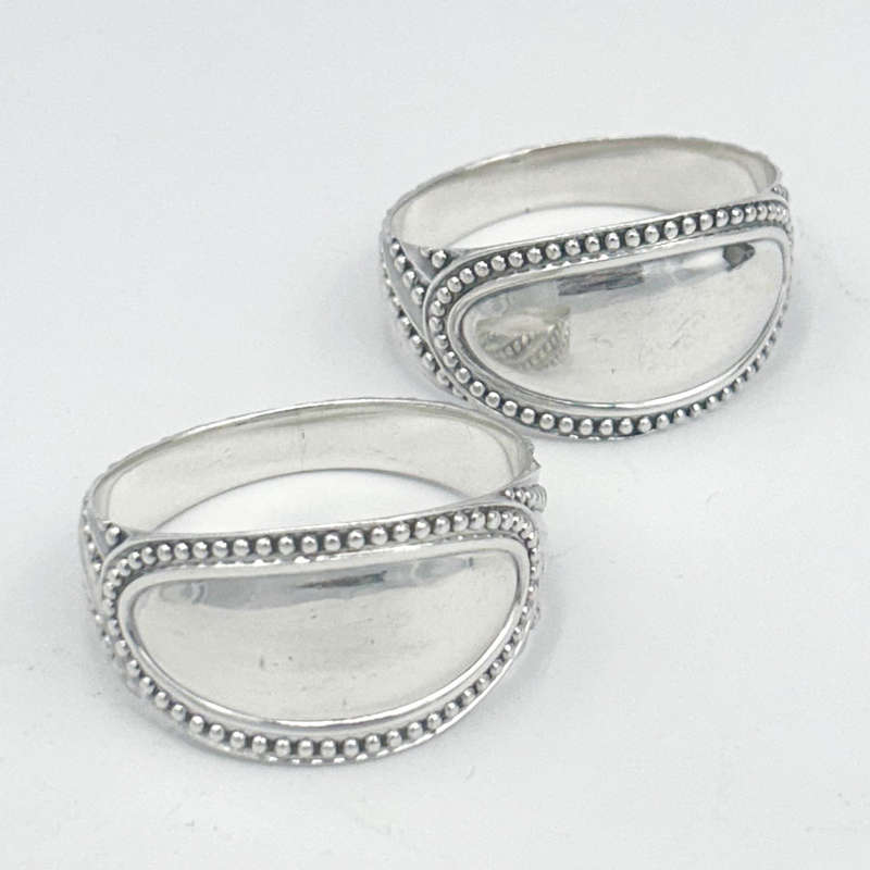 Pair Hallmarked Sterling Silver Serviette Rings Sheffield 1889