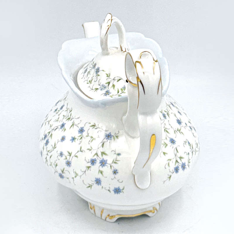 Royal Albert Caroline Victoria  Tea Pot
