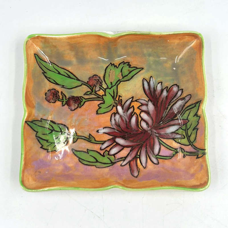 Royal Doulton Chrysanthemum Square Bon Bon D6299