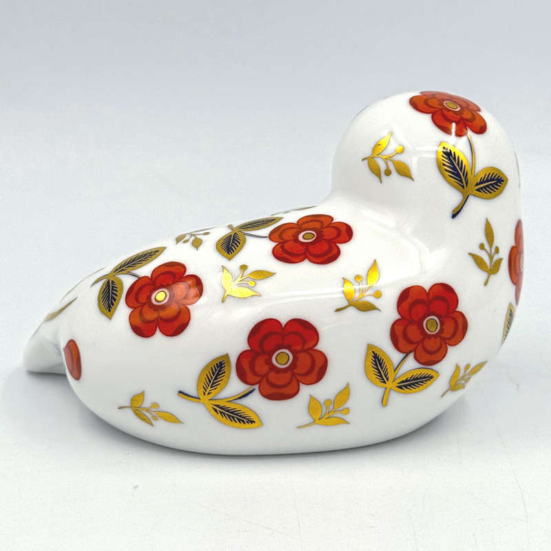 Royal Crown Derby Seal Paperweight