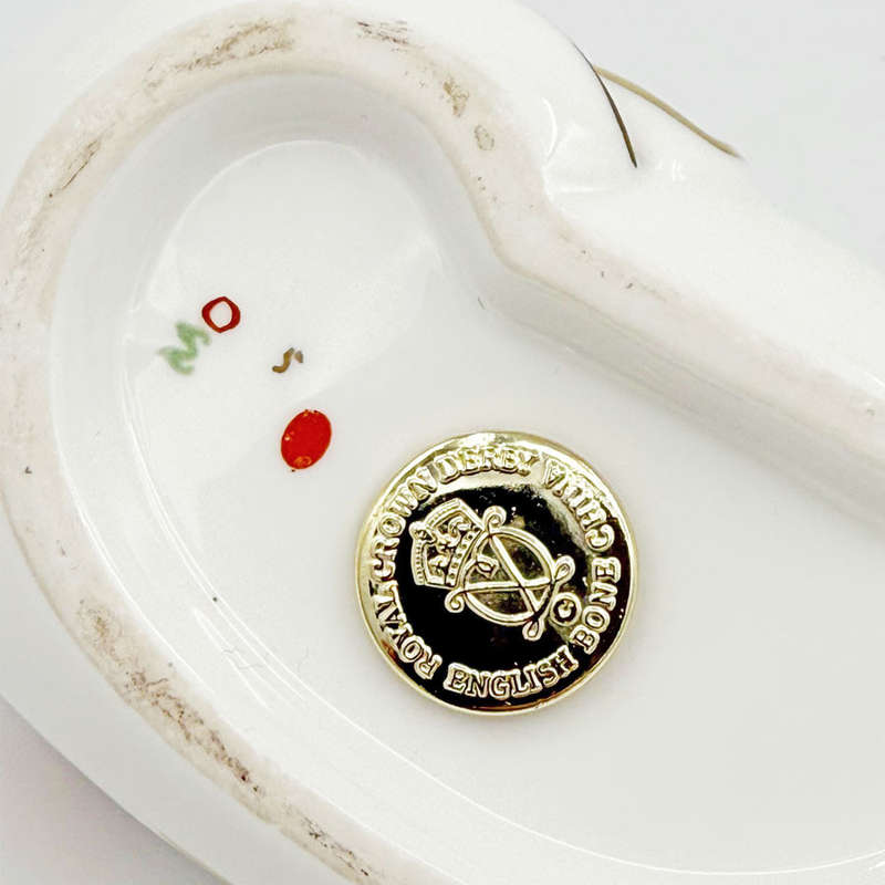 Royal Crown Derby Seal Paperweight