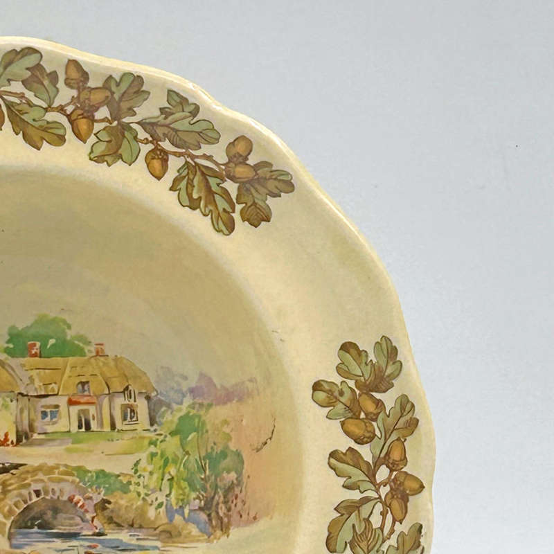 Royal Doulton Old English Inns Dessert Bowl The Royal Oak