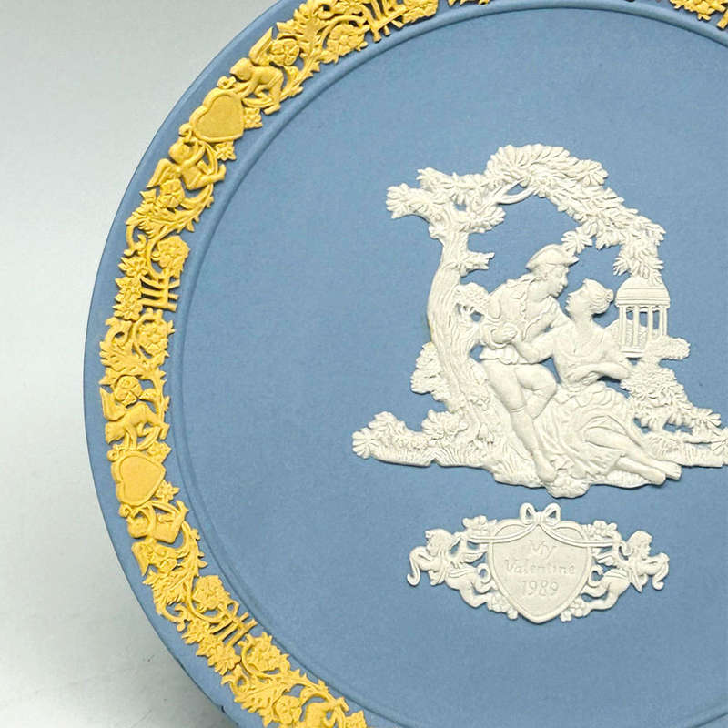 Wedgwood Jasperware Limited Edition Valentines Plate 1989