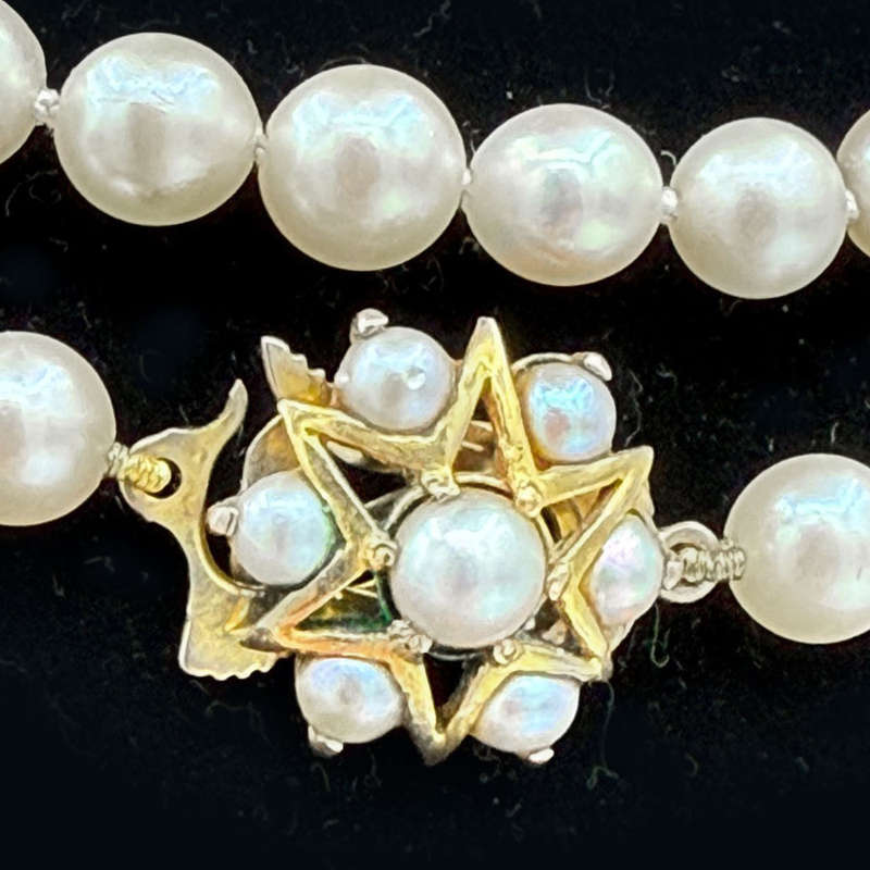 Cultured Single Strand  Pearl Necklace 9ct Gold Pearl Set Clasp