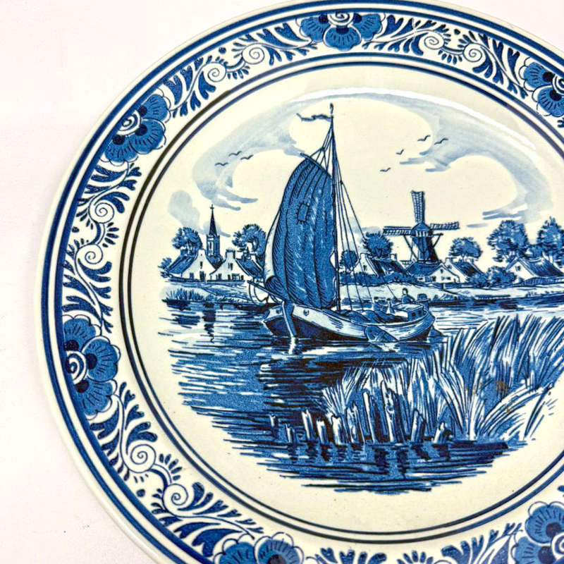 Delfts Blue And White Dutch River Scene Wall Charger