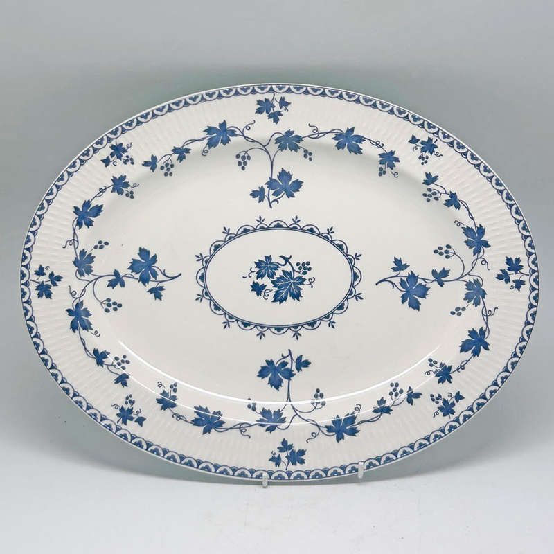 Royal Doulton Yorktown 34cm Platter  1013