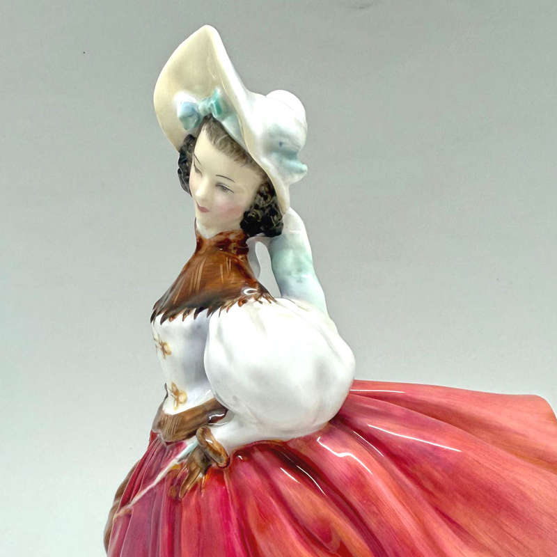 Royal Doulton Figurine The Skater HN2117