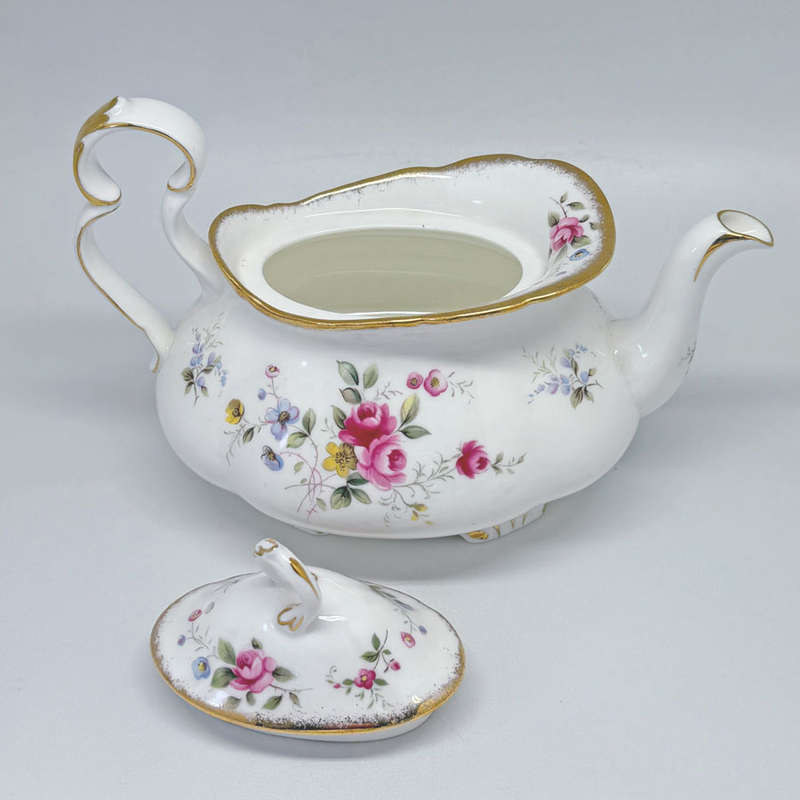 Royal Albert Tenderness Gainsborough Tea For Two Bachelor Tea Set