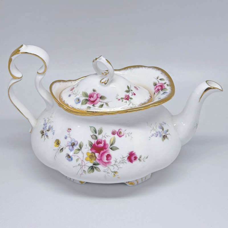 Royal Albert Tenderness Gainsborough Tea For Two Bachelor Tea Set