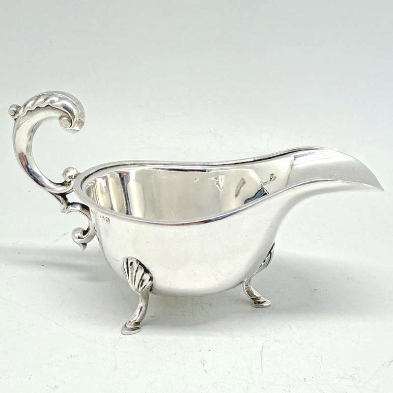 Hallmarked Silver  Sauce Boat  Birmingham 1933