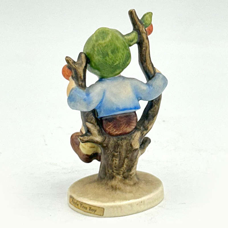 Hummel Figurine Apple Tree Boy 142 TMK3