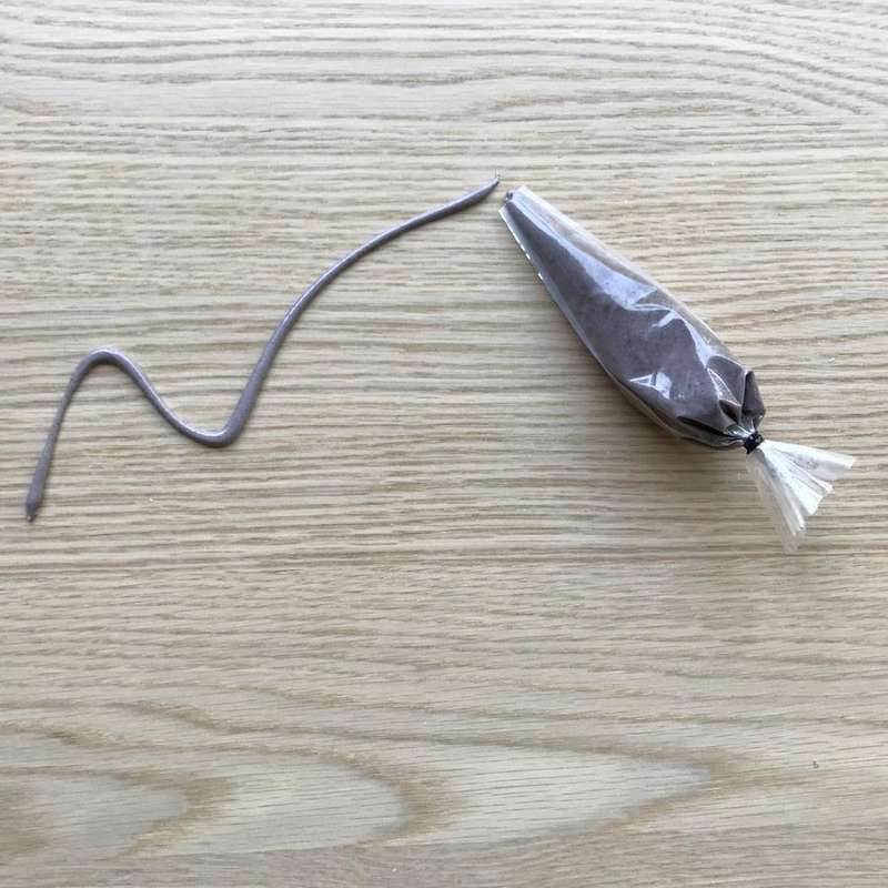 Grey Icing