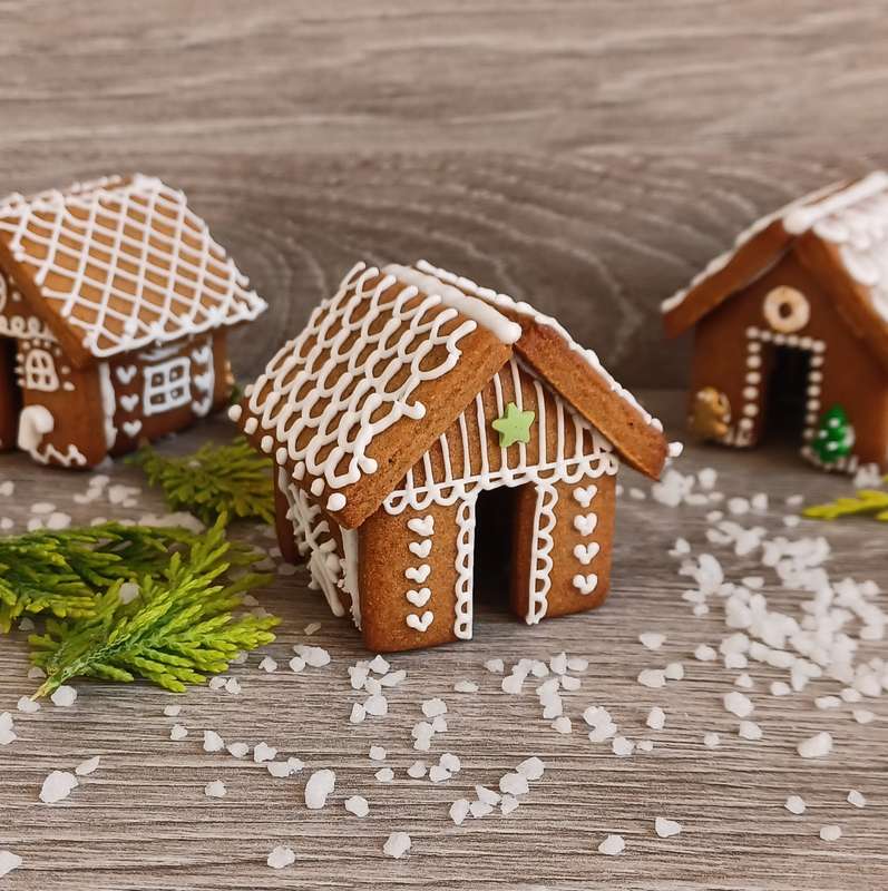 Mini Gingerbread Village Kit