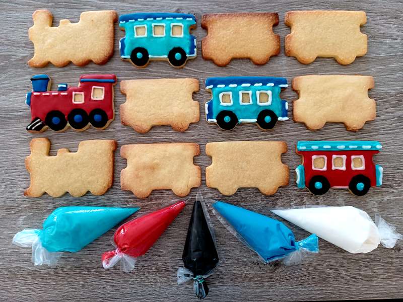 Choo Choo Train Decorating Kit