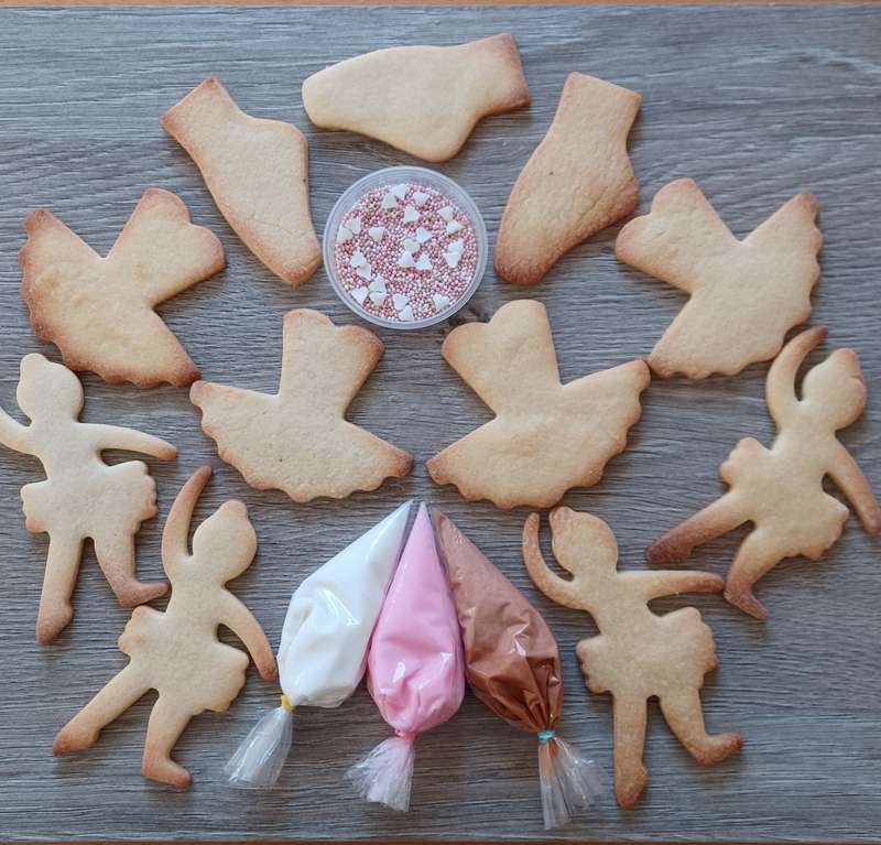 Ballerina Decorating Kit