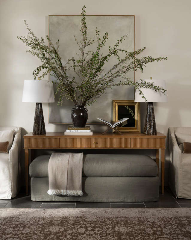 Ribbed Oak Console