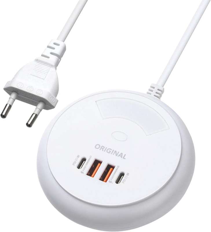 Q8 EU Power Socket Traveling Adapter 2 Type C and 2 USB Port 35W
