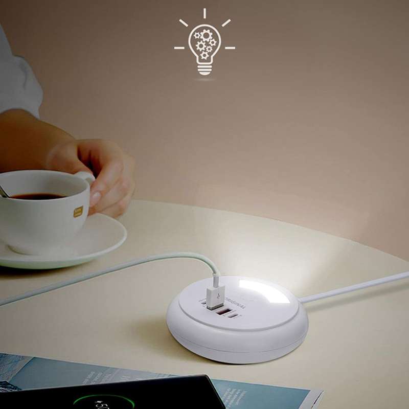 Q8 EU Power Socket Traveling Adapter 2 Type C and 2 USB Port 35W