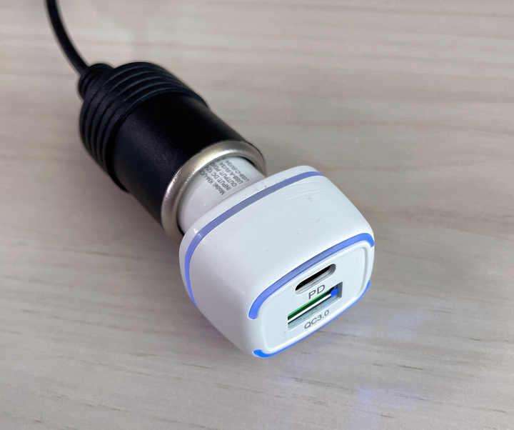 Treqa CC-320 USB PD Car Charger 20W Qualcomm 3.0
