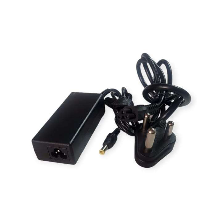 SE-P013 Replacement Laptop Charger For LG 19V 3.42A Pin Size 6.5X4.4mm
