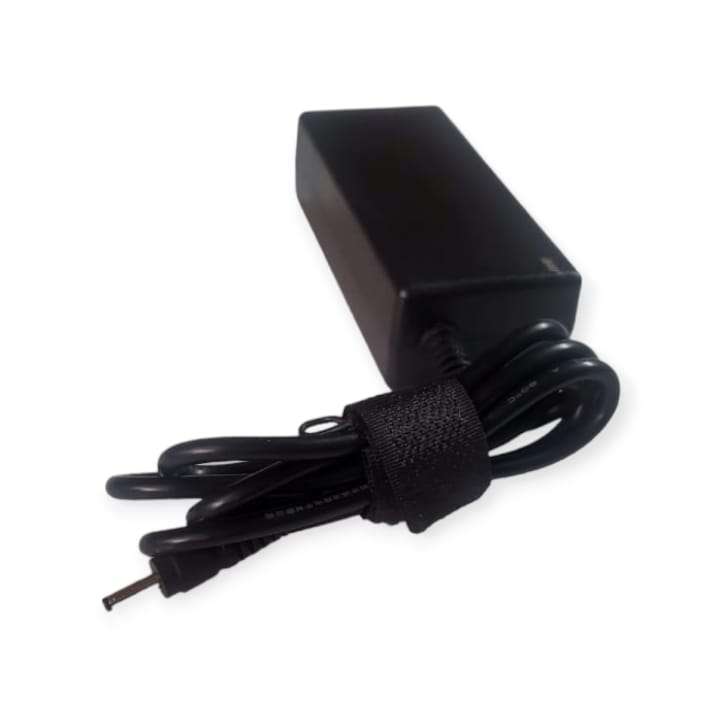 SE-P006 Replacement Laptop Charger For 19V Acer 3.42A Pin Size 3.0×1.1mm