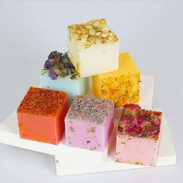 Yasnoy JG20375254 Homemade Soap With Plant Essential Oils