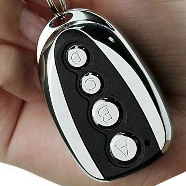 Wolulu AS-51602 V Shaped Metal 4 Button Remote Control GV866