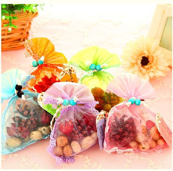 JG20375288 Fresh Smelling Scented Pine Cone Bag