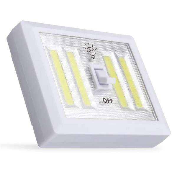 Aerbes AB-XY30 COB Magnetic Light With Switch Takes 4 AA Batteries (not included) 150lmn