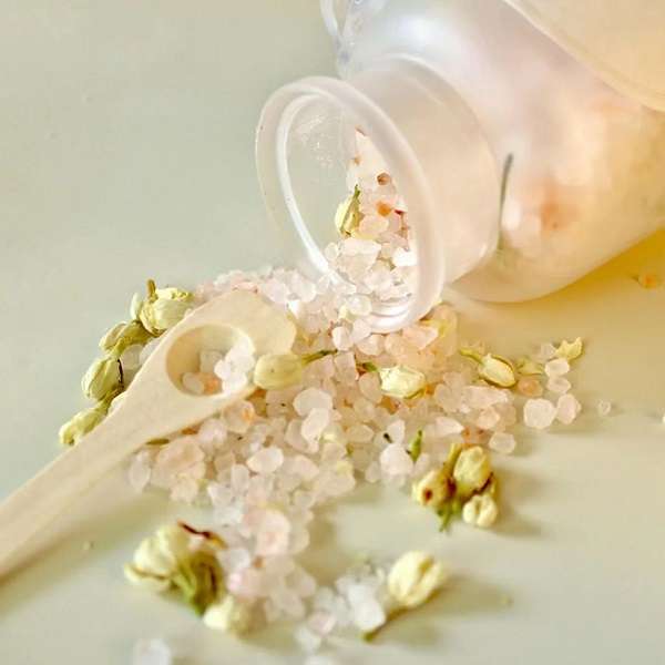 JG20375267 Dried Flower Bath Salts
