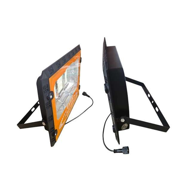 Pemin Plus PM-138200W Solar Powered Flood Light IP66 With Remote Control