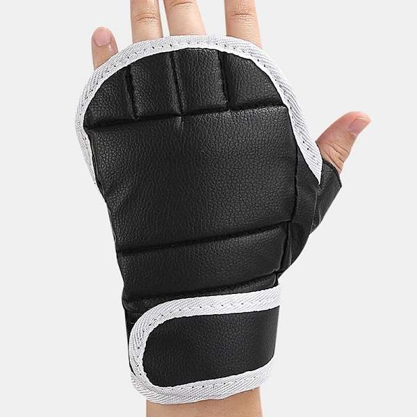 JG20375700 Half Finger Training Workout Gloves