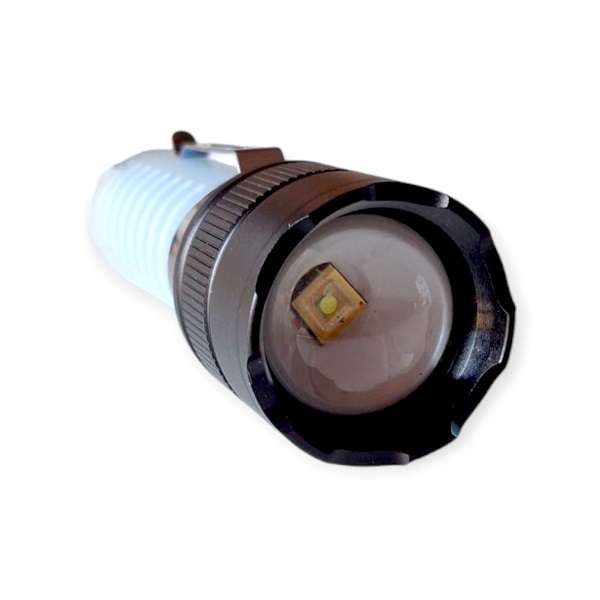 Aerbes AB-SD34 Rechargeable Mini 800 Lumen Flashlight