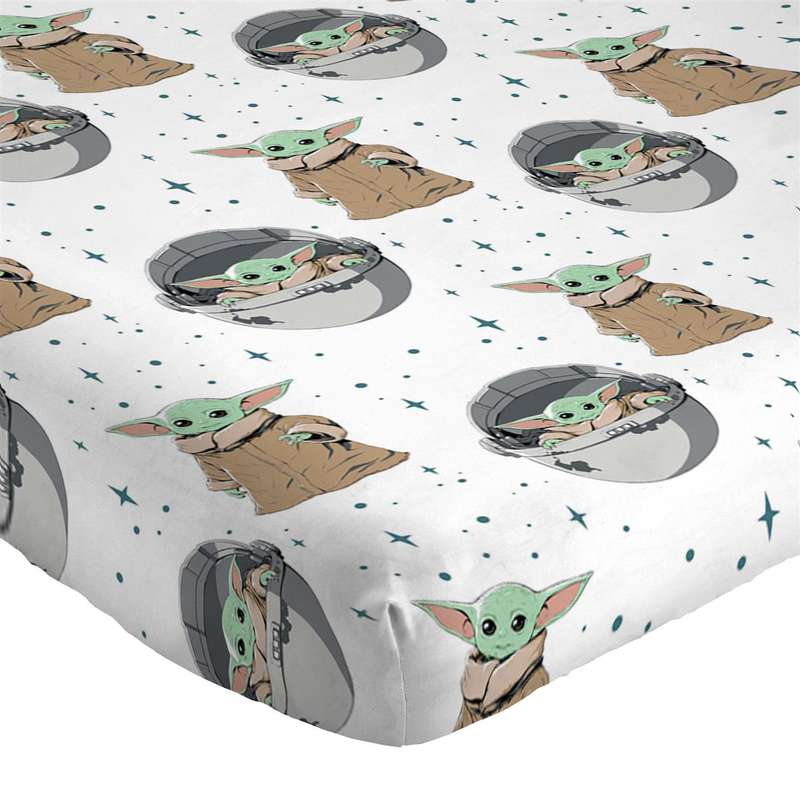 Mandalorian - The Curious Child 5 Piece Reversible Bed Set